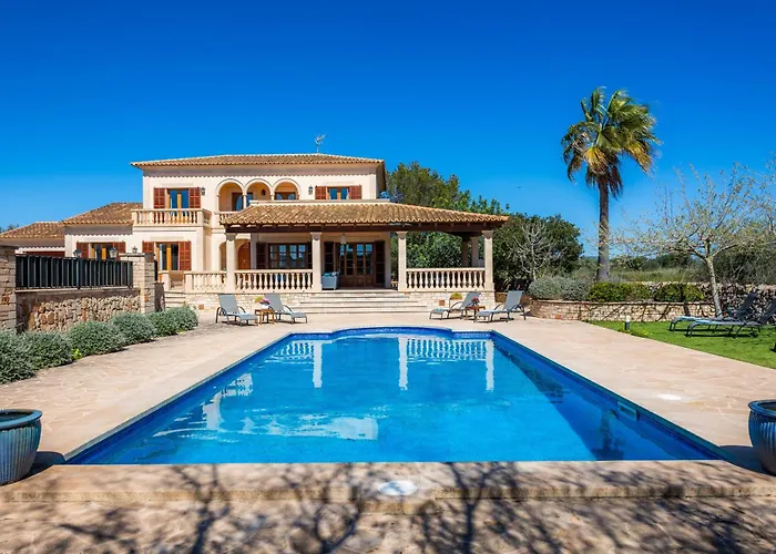 Villa Copinya Blanca