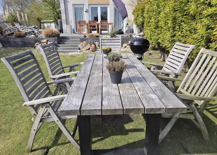 Prachtige Vakantievilla Aan Ijsselmeer Makkum