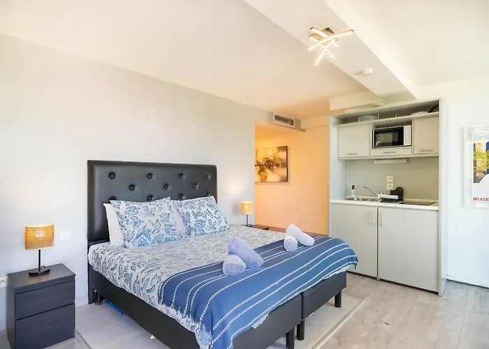 Studio Cosy à 300m du port