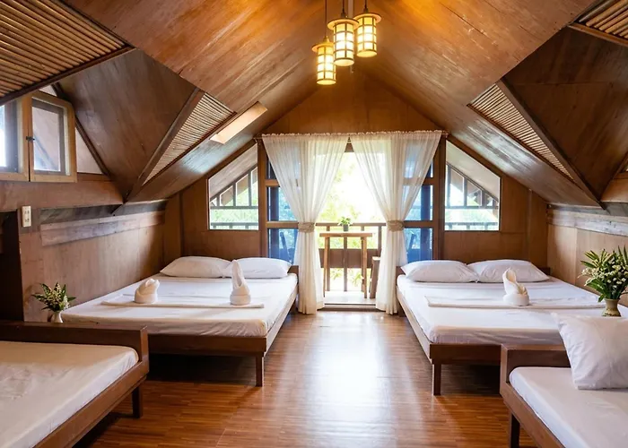 D Mountain Beach Resort - Beachfront