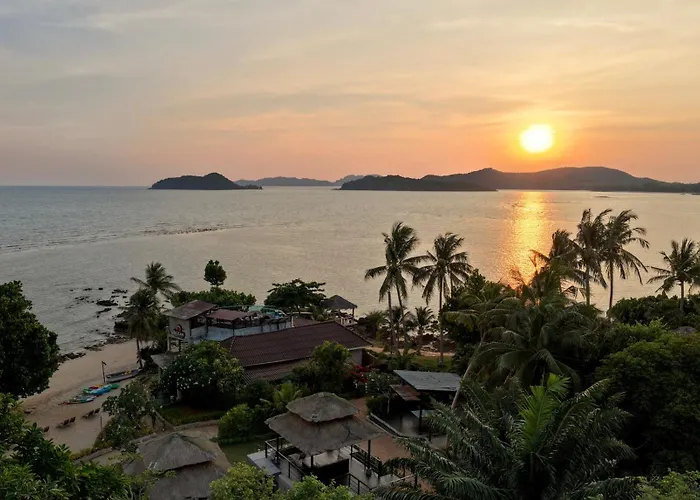 Koh Mak White Sand Beach