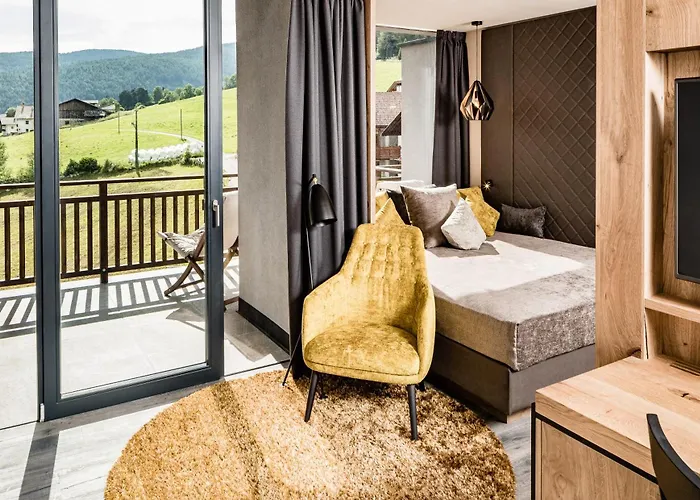 Sonnenberg Panorama Dolomites Wellbeing