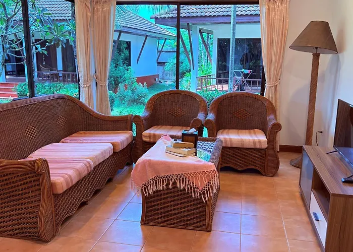 Kamala Garden Bungalows, Beach 700M, 8Mn Walk