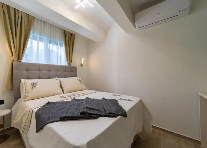 Klaris Guest House