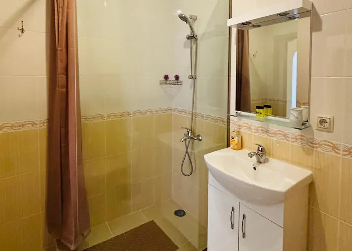 HOTEL IZVORA Beach Front Suites