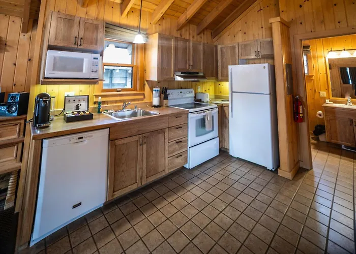 Sun Mountain Lodge