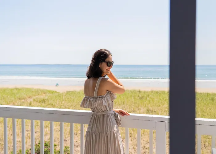 Waves Oceanfront Resort