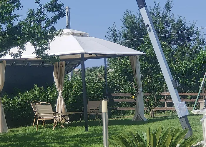 Villa Lauro Luxury B&B