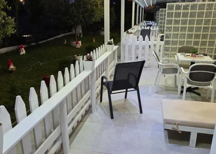 Suncoast Rooms Saranda Near Port & Beach
