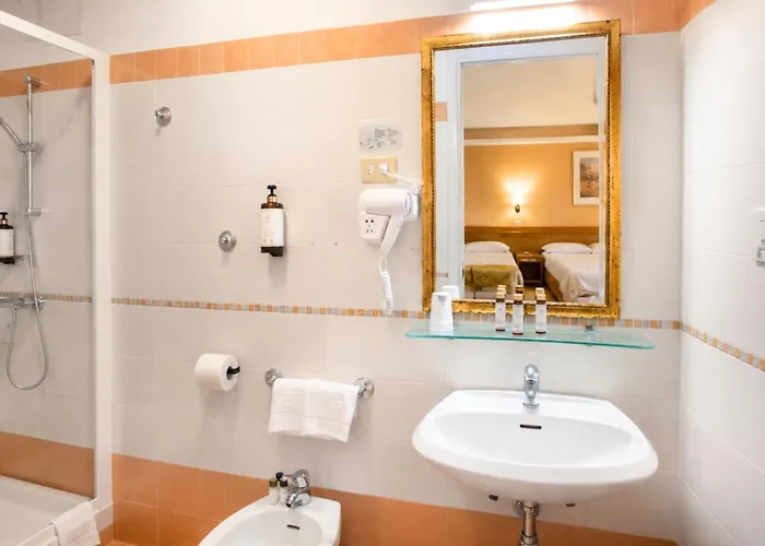 Phi Hotel Ambra