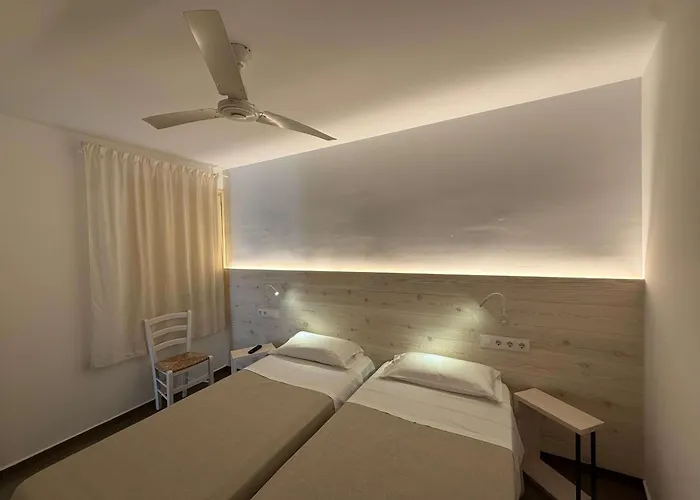 Hostal ROM Familiar