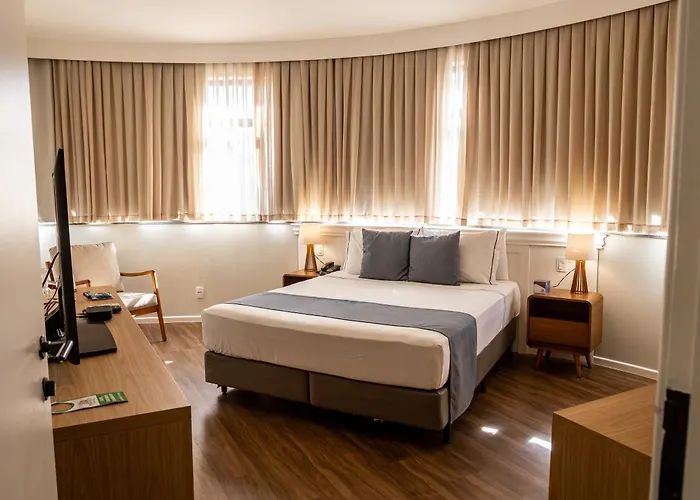 Marques Plaza Hotel