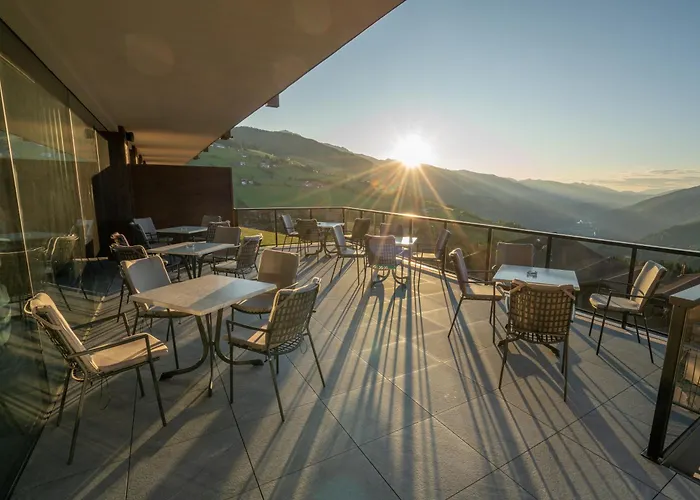 Hotel Purvita - Ski In Ski Out - Infinity Pool Meransen