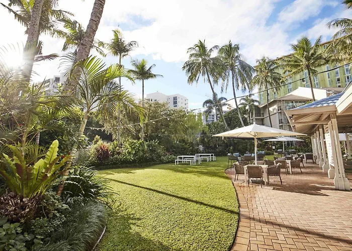 Novotel Cairns Oasis Resort