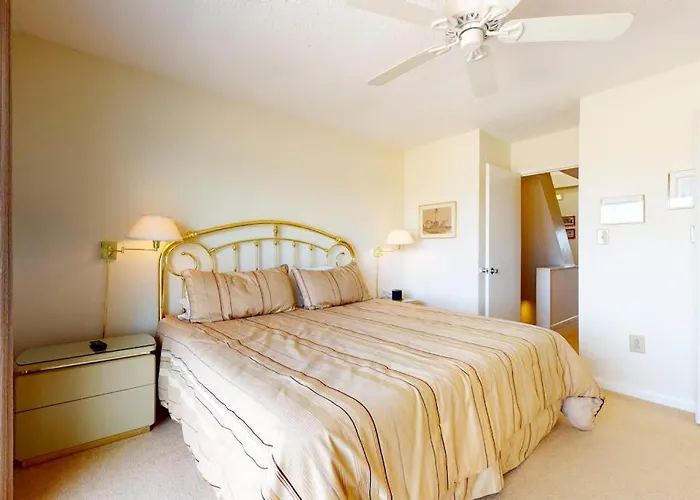 Seaside Villas --- 40123 Seaside Drive