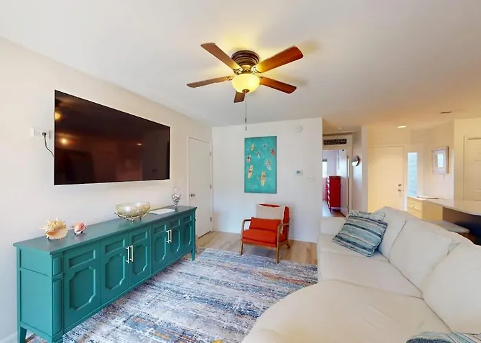 East Of The Sun --- 39620 E Sun Drive #715