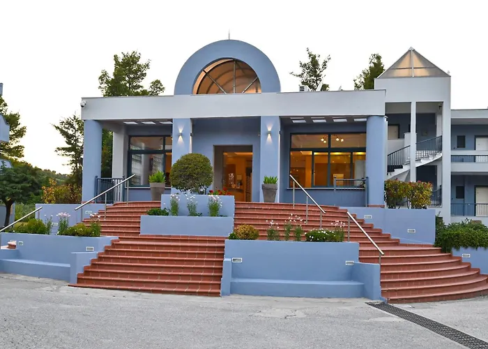 Atrium Hotel