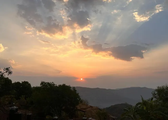 Nirvana Inn