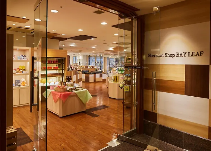 Kobe Bay Sheraton Hotel & Towers