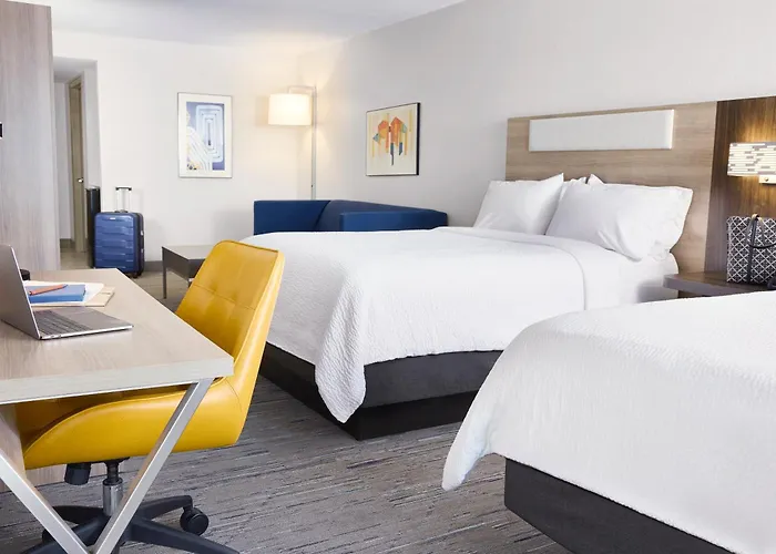Holiday Inn Express And Suites Morehead By Ihg