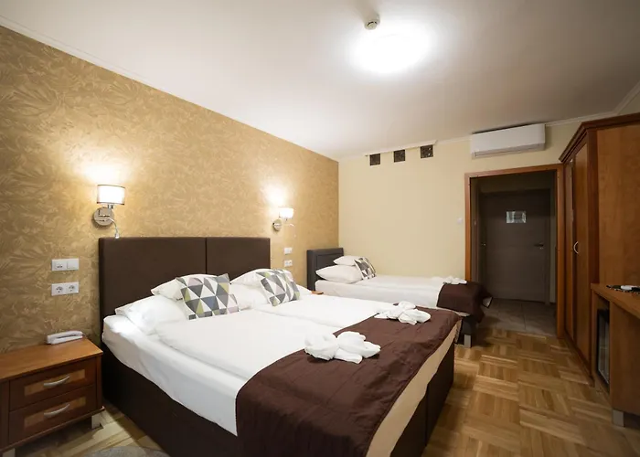 Dóm Hotel
