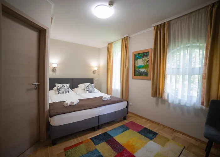 Dóm Hotel