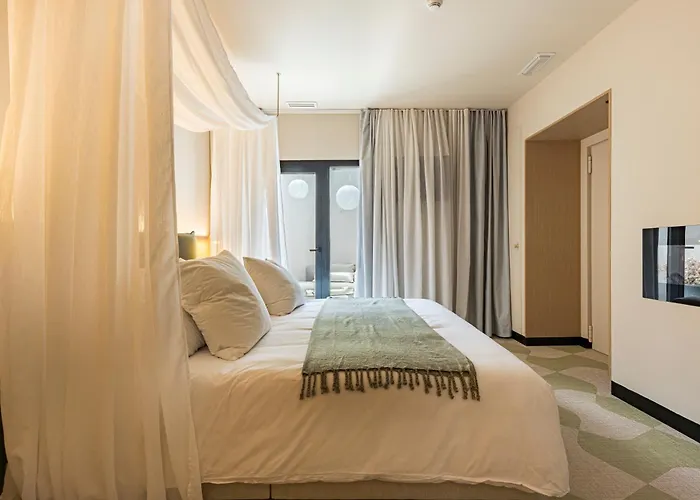 Hotel Portman