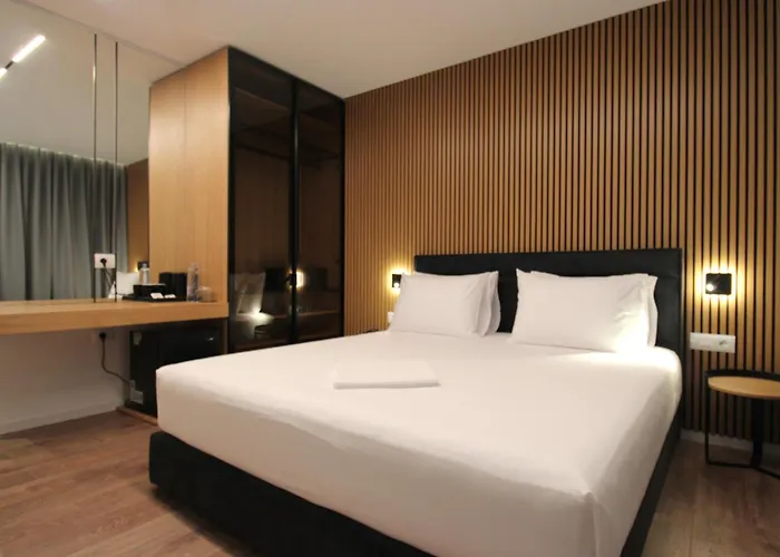 Valmar Hotel