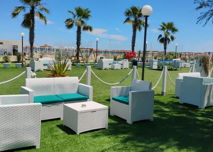 Aurora Beach & Suite
