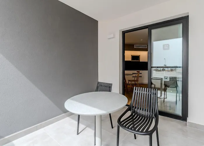 001 Higos Beach Boutique Singular Hotel Residence