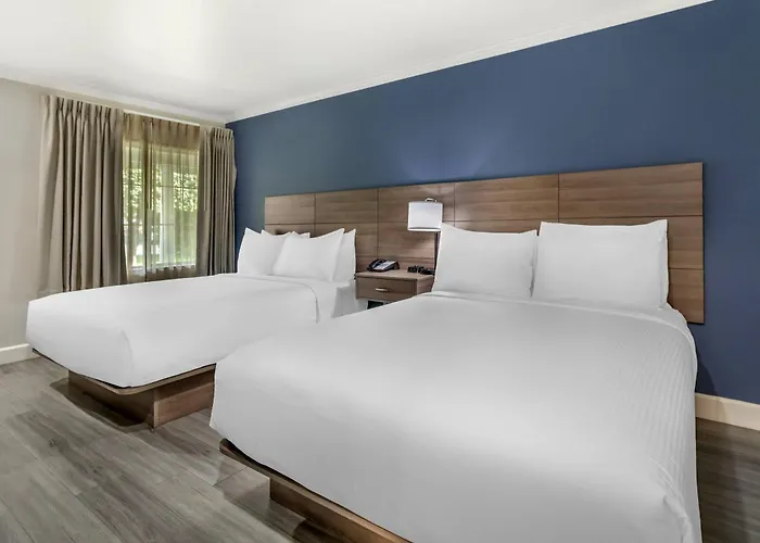 University Park Inn & Suites, An Ascend Collection Hotel