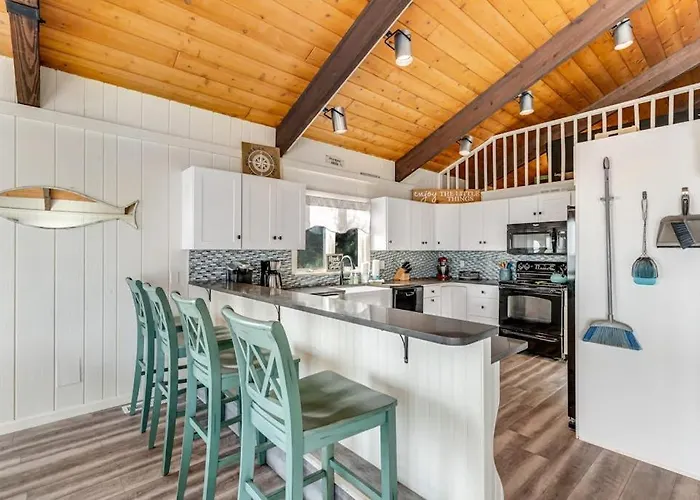 South Bethany --- 704 S Ocean Dr