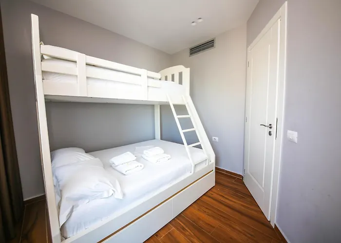 King Hotel Ksamil