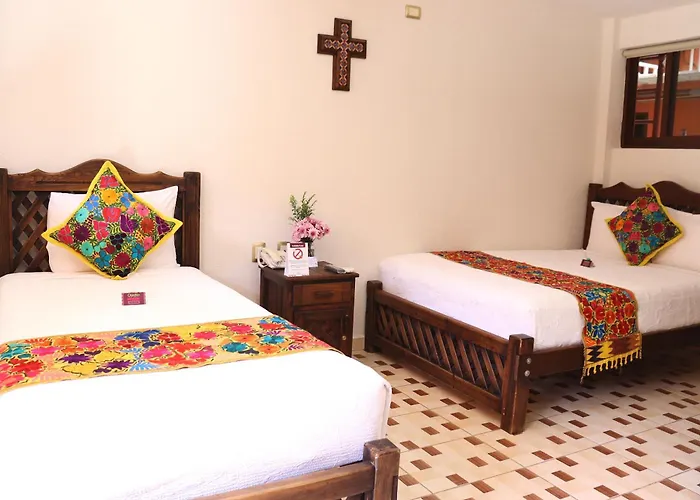 Camino Mexicano Hotel & Resort