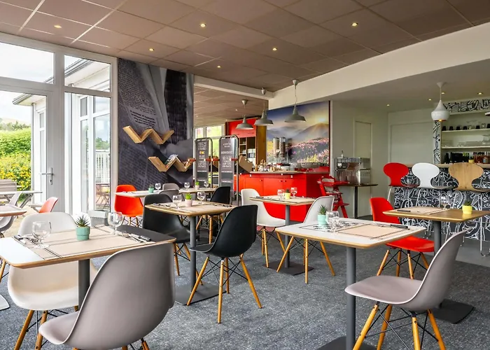 ibis Issoire