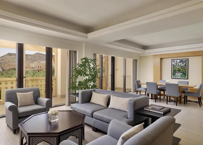 Hilton Muscat Al Bandar