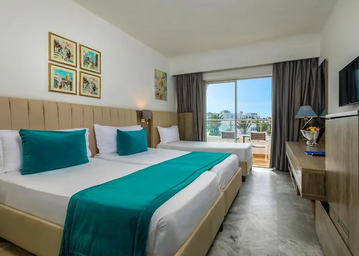 Hotel Marhaba Beach