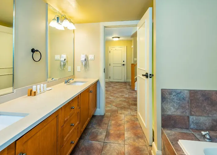 Calabogie Peaks Resort, An Ascend Collection Hotel
