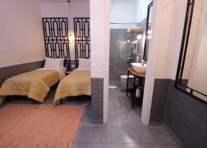 Hotel Antigone