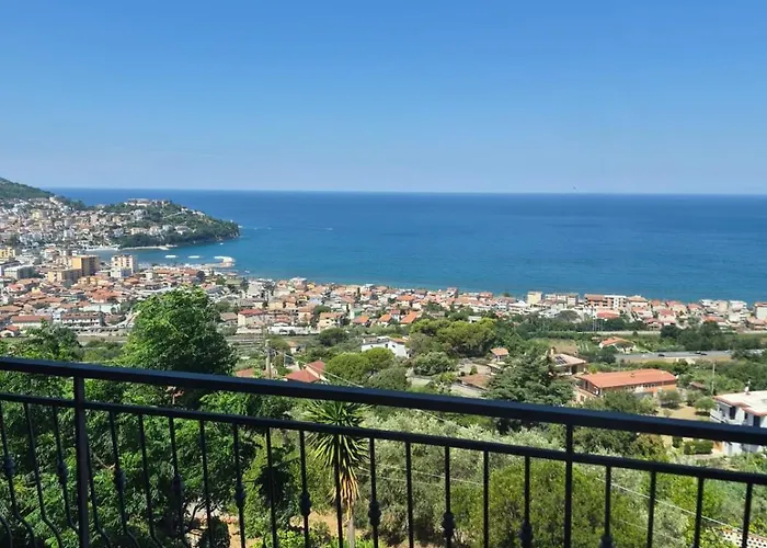 Villa Malandrino Guest House