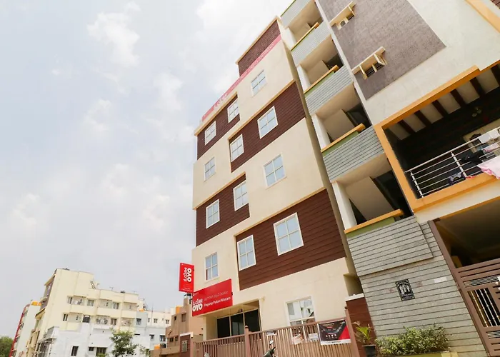 Super Hotel O Pallavi Nilayam