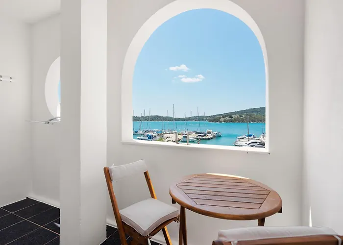 Irene Bed & Breakfast Tisno