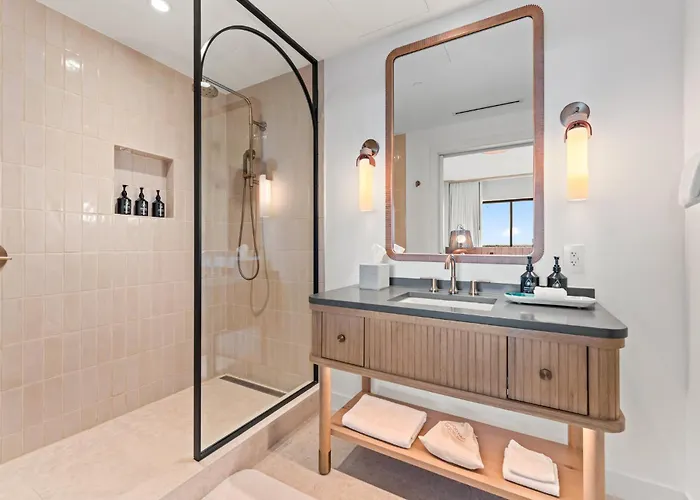 Hotel Indigo Grand Cayman By Ihg