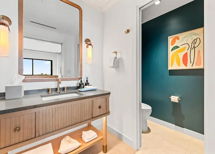Hotel Indigo Grand Cayman By Ihg