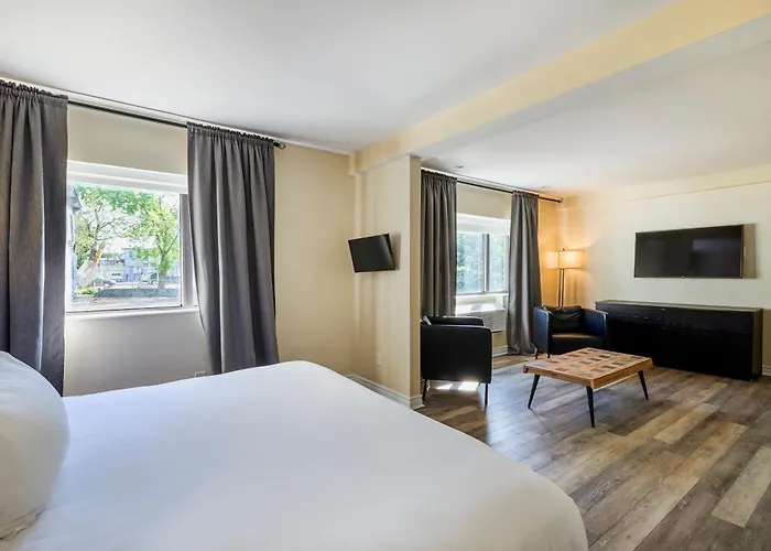 Hotel Newstar Montréal