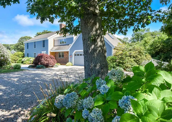 Beautiful Spacious Family Retreat W Pool