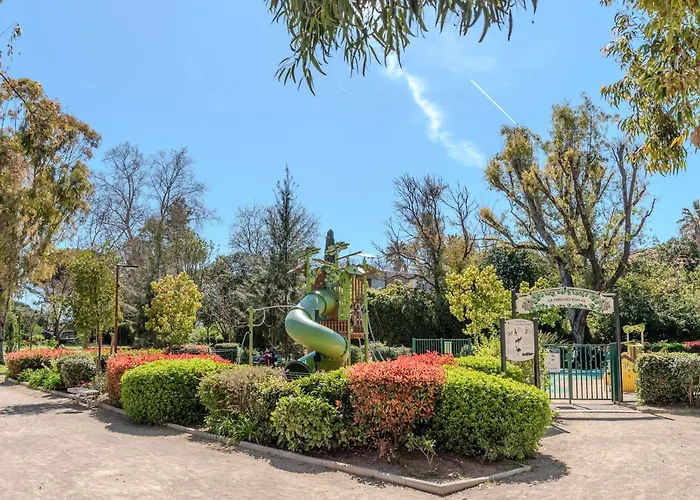 Les 15 Pins&La Mer -Parc arboré, Piscines, Mer à 5min, climatisation