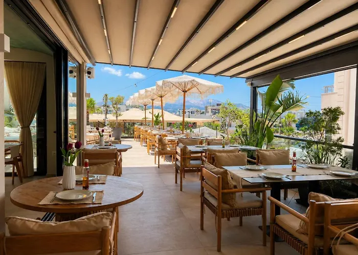 Avenue Hotel