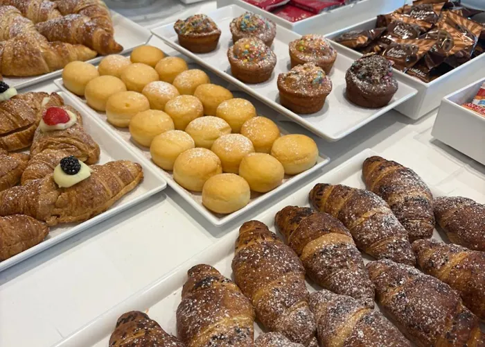 Hotel Caraibi - Breakfast Until 11-00&Dinner-Mirabilandia Partner