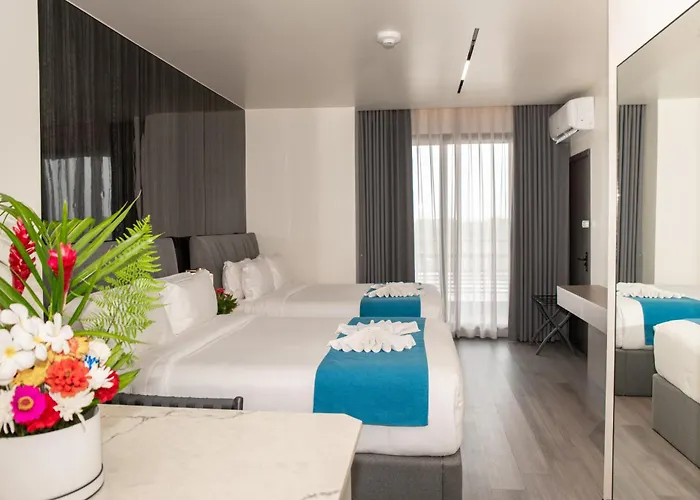 Grand Resort & Residences